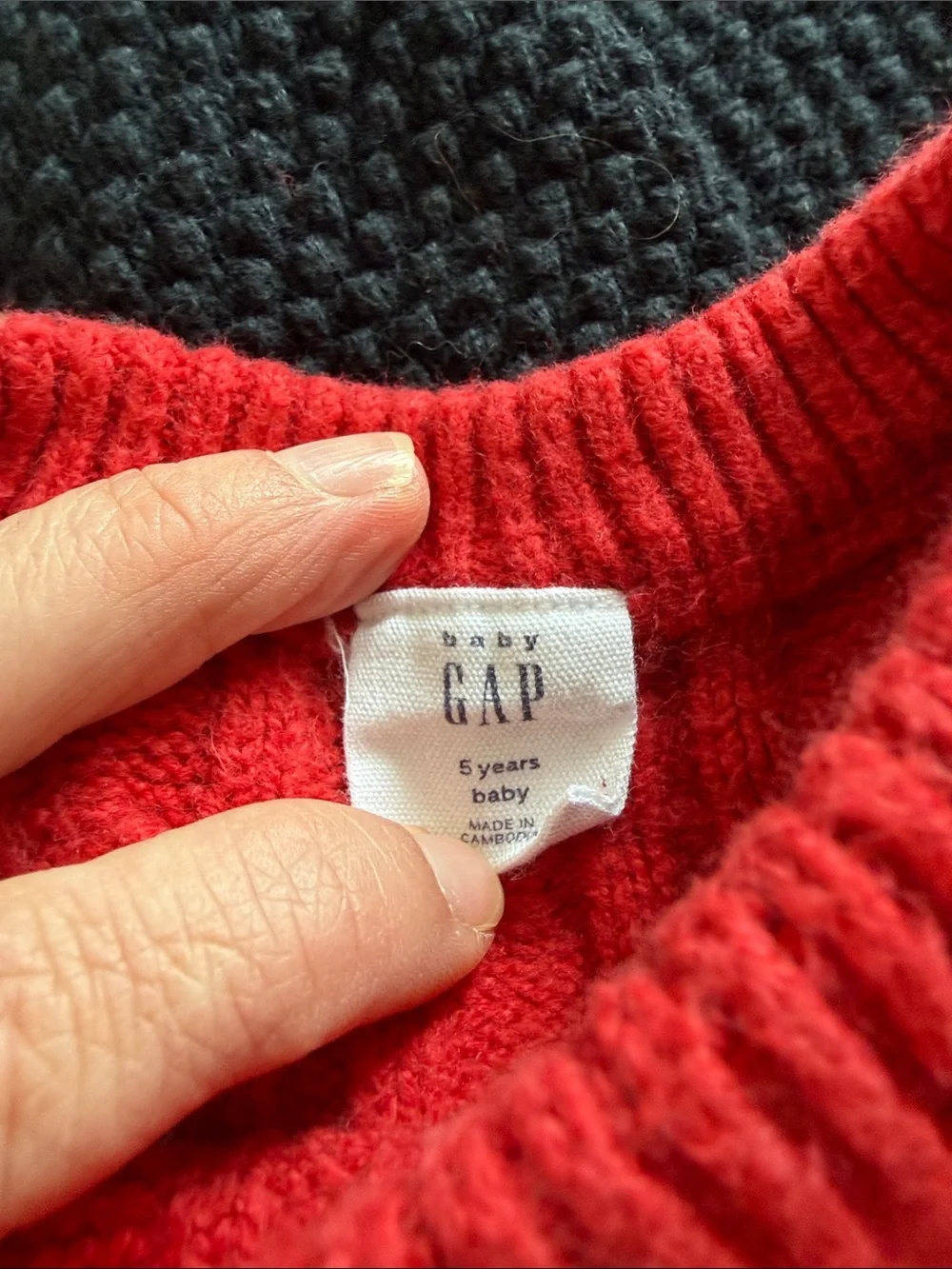 Size 5t lot of sweaters - gap, chaps and logg